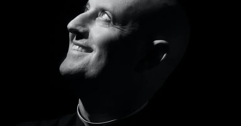 Father Guilherme prepares his first tour with 4MZK — blending faith, purpose and music